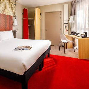 Accessible Room One Double Bed