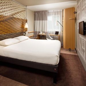Double Sweet Room by Ibis